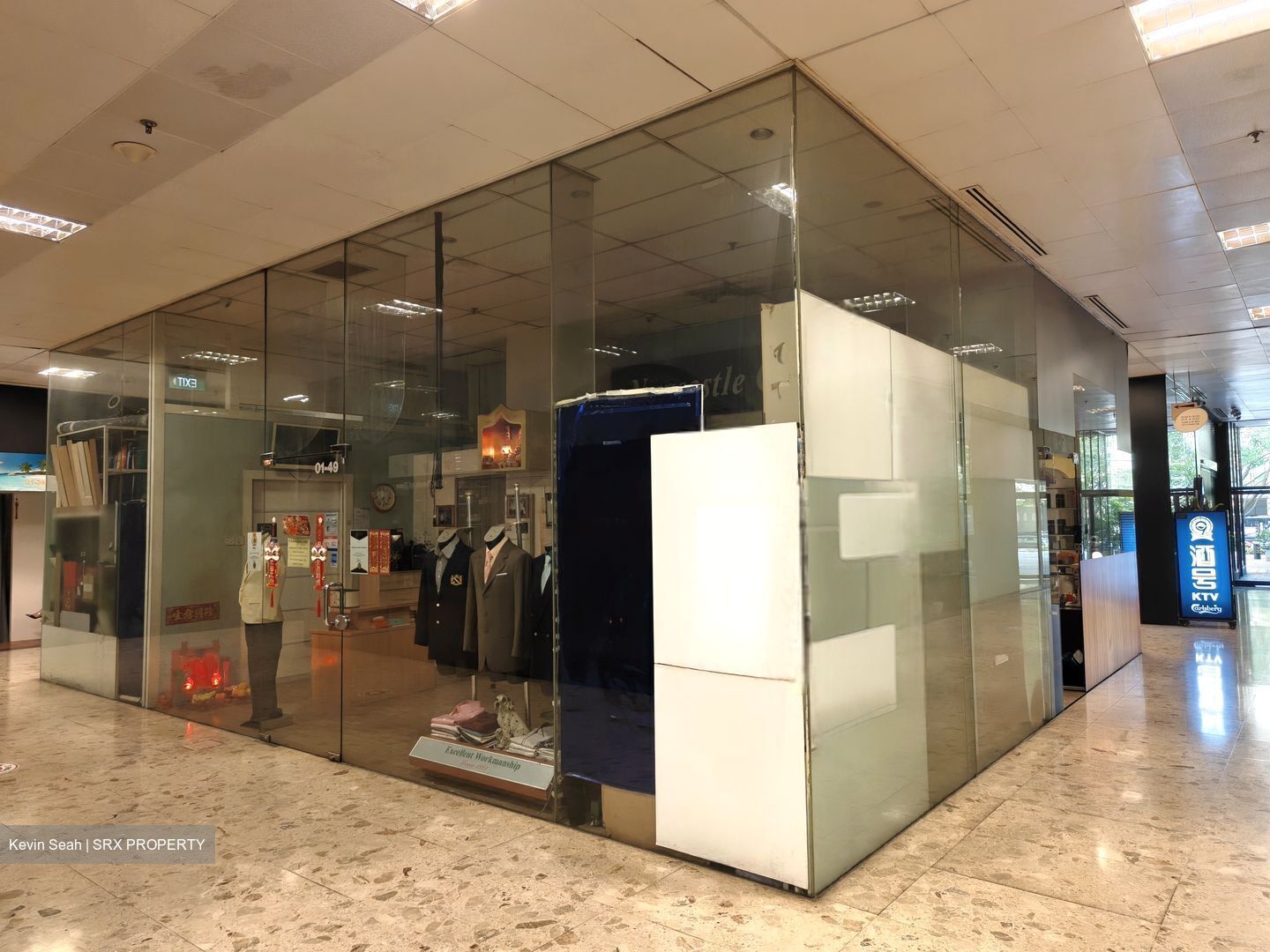 Concorde Shopping Centre (D3), Retail #618688551